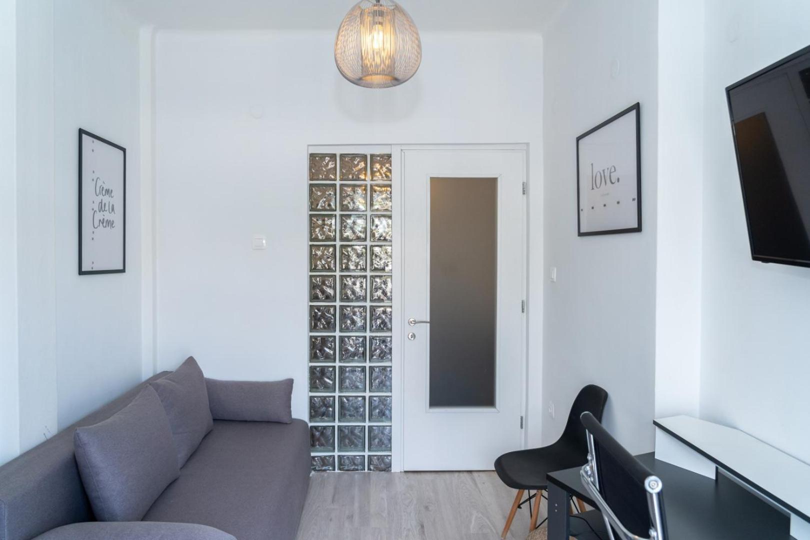 Kosmos Service Apartment Near Turkish Consulat And Saint Dimitrious Church With Additional Cost Parking Θεσσαλονίκη Εξωτερικό φωτογραφία