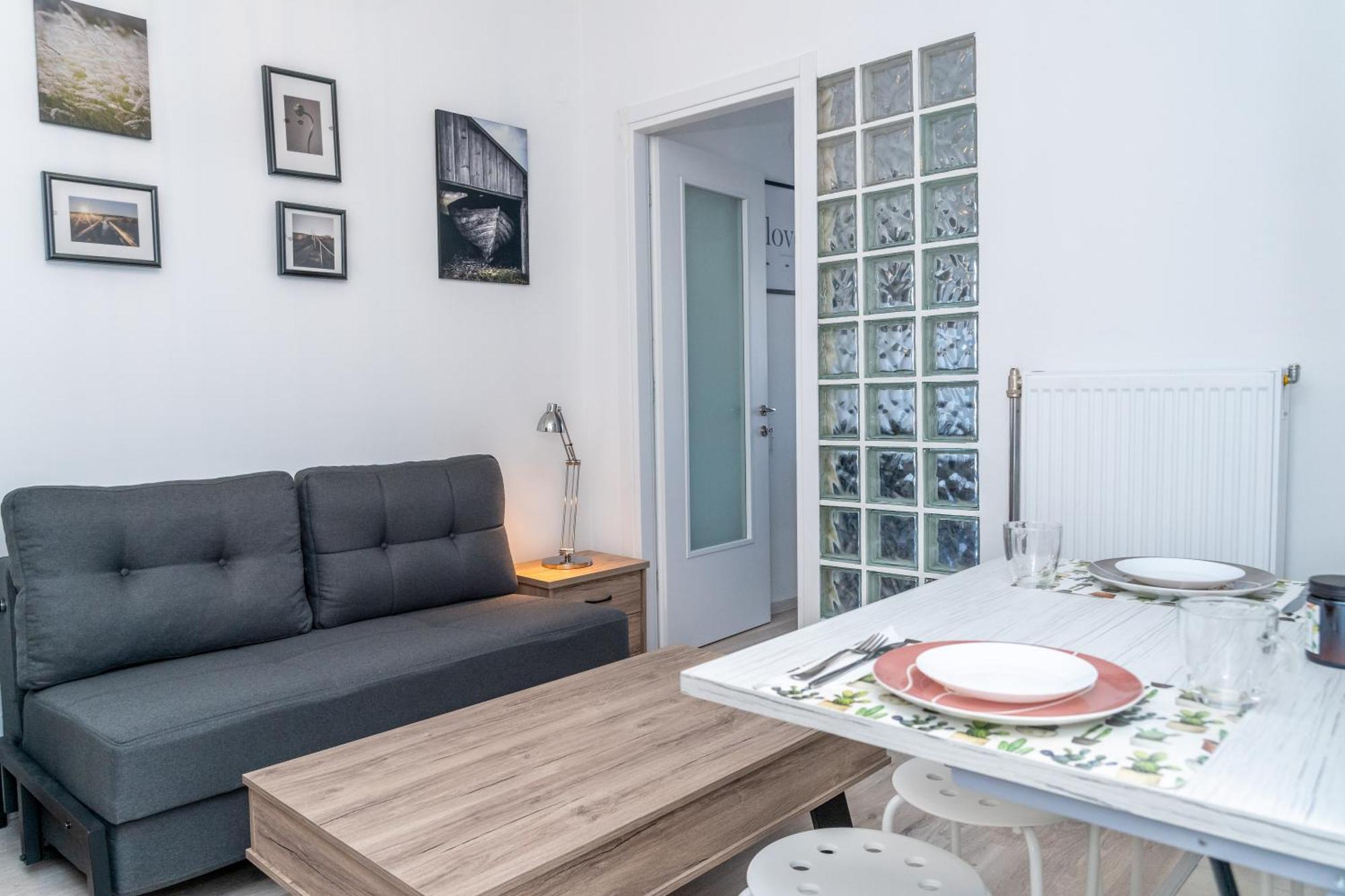 Kosmos Service Apartment Near Turkish Consulat And Saint Dimitrious Church With Additional Cost Parking Θεσσαλονίκη Εξωτερικό φωτογραφία